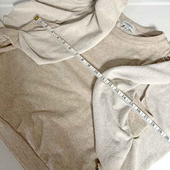 Evereve Ruffle Top - Picture 9 of 10